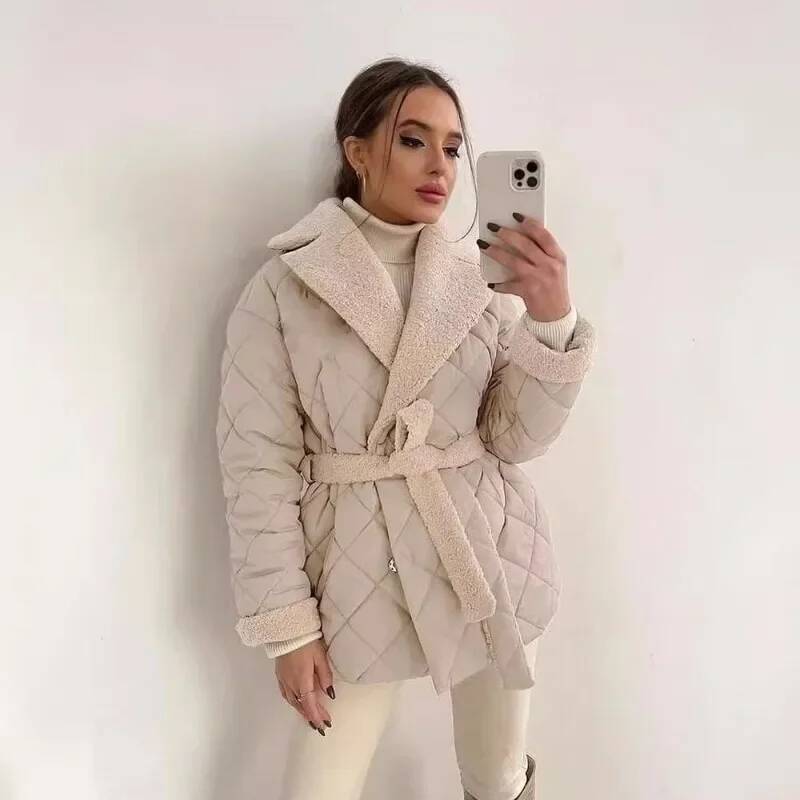 Street Fashion Fall 2025 - Chaqueta Elegante Acolchada con Forro de