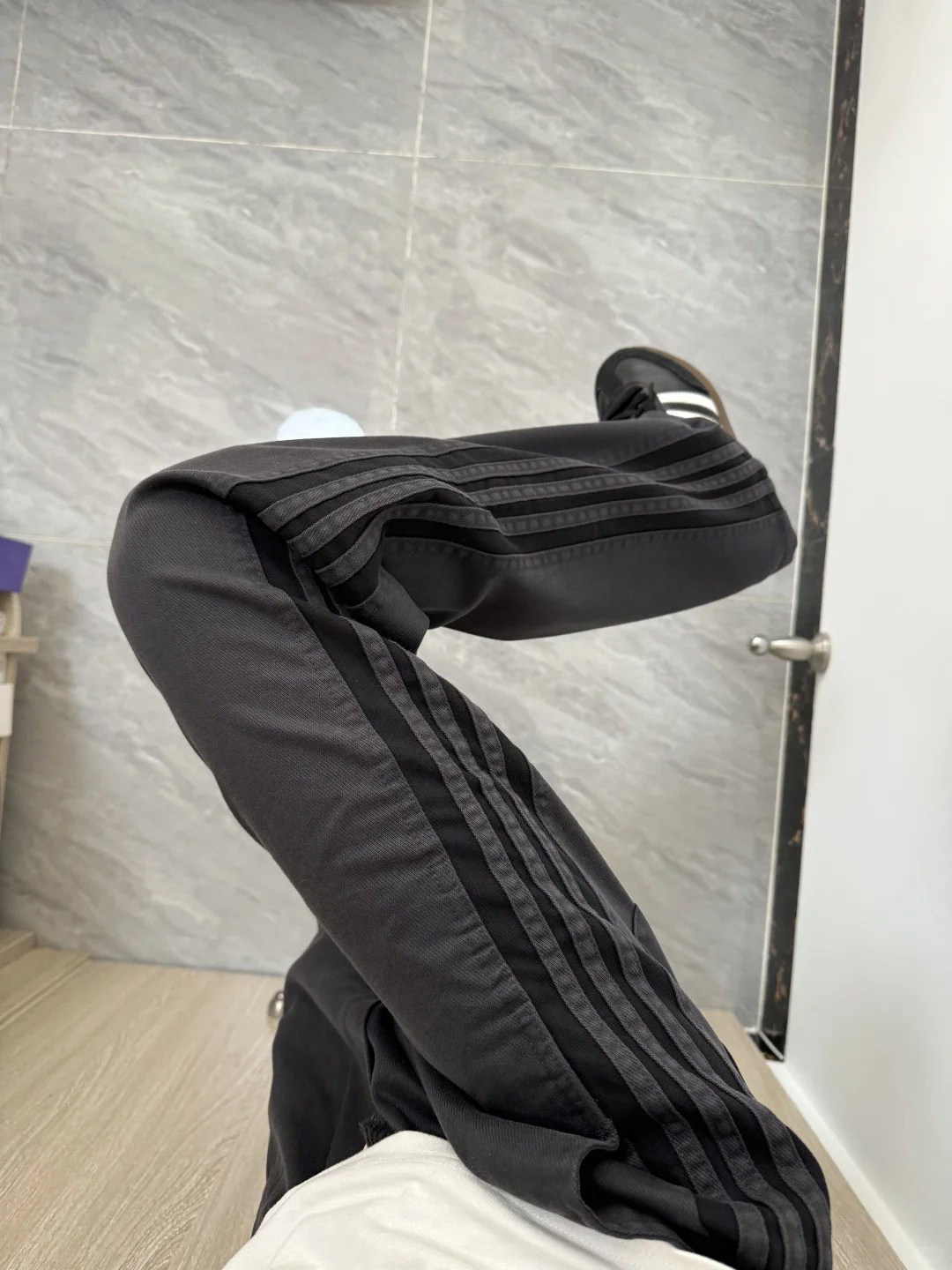 Pantalones Cleanfit de Pierna  - Street Fashion Vibes reseña y precio