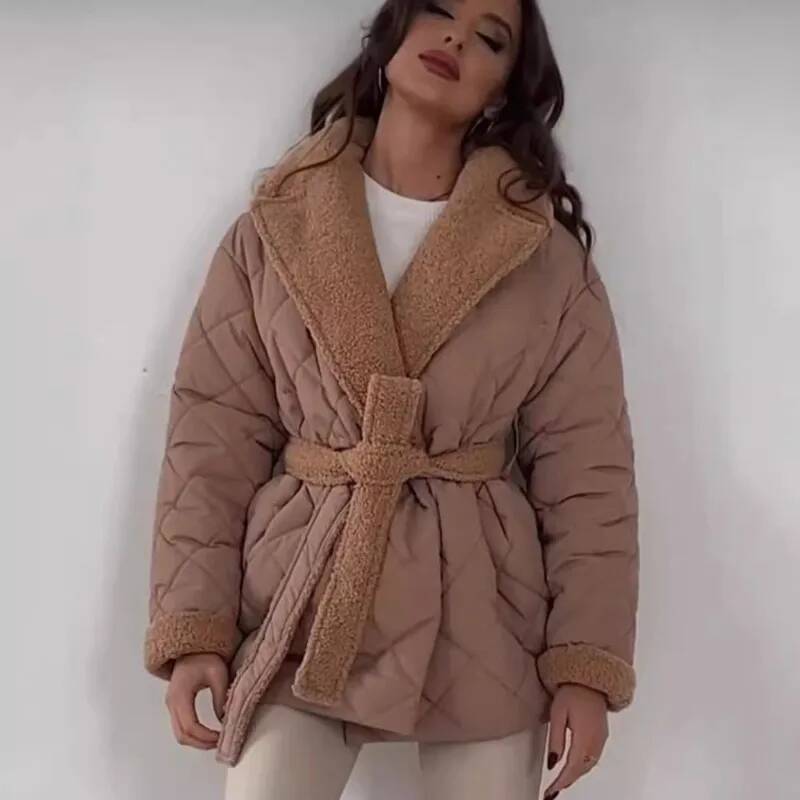 Chaqueta Elegante Acolchada co - Street Fashion Fall 2025 reseña y precio