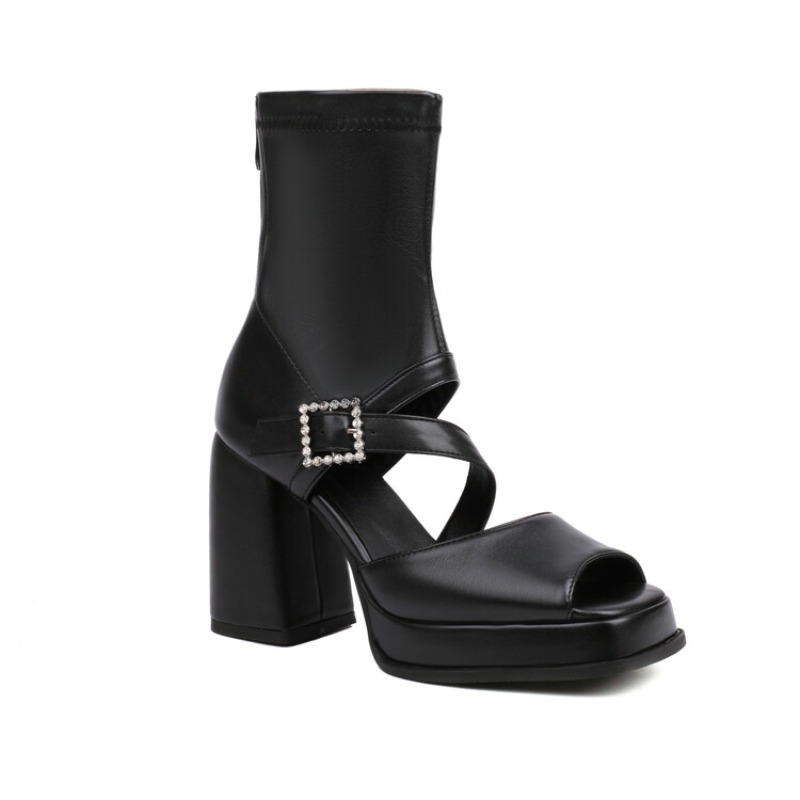 Sandalias Gladialtor de diseño - Street Fashion Plus Size reseña y precio