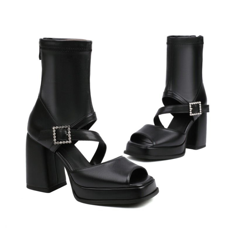 Sandalias Gladialtor de diseño - Street Fashion Plus Size reseña y precio