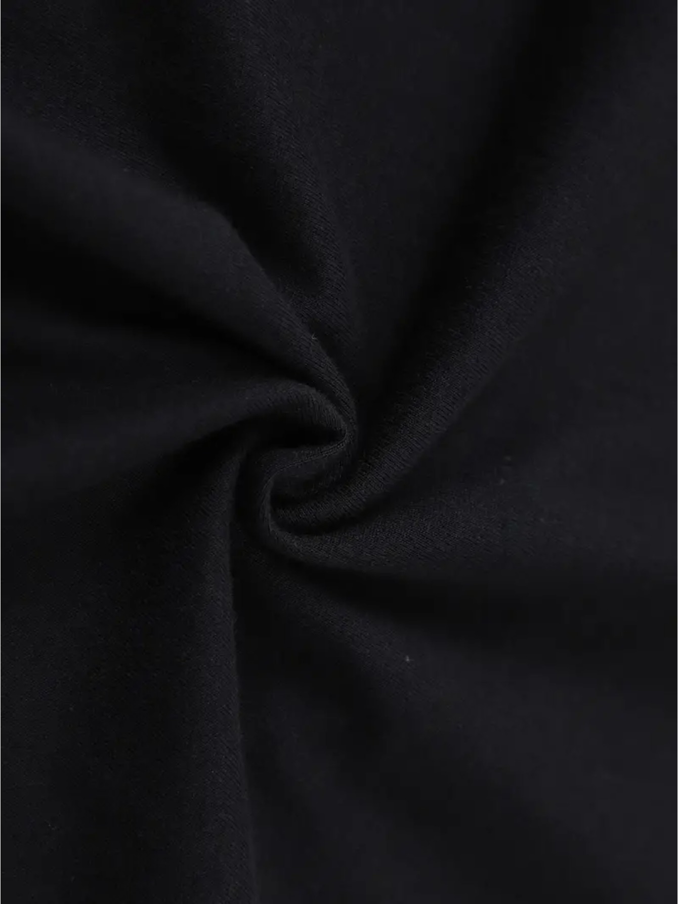 Camiseta Gráfica Negra de Moda - Street Fashion Tokyo reseña y precio