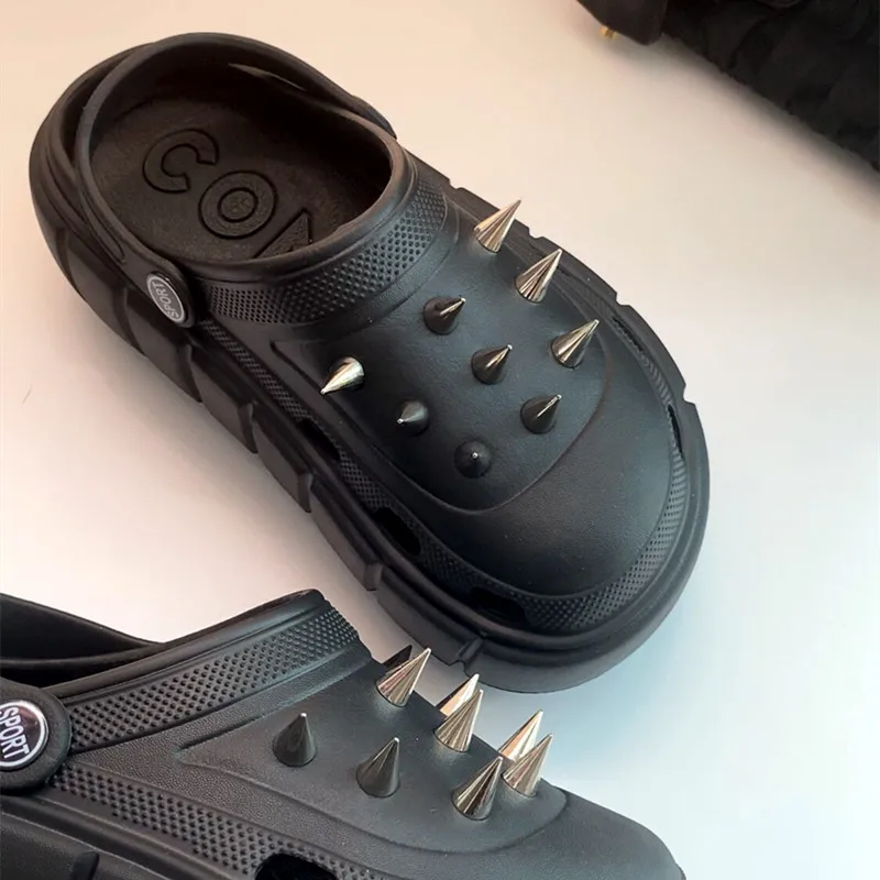 Zapatos con agujeros y remache - Street Fashion Y2K reseña y precio