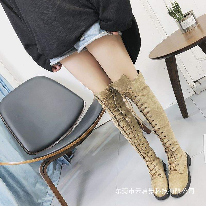 Botas planas con cordones por  - Street Fashion Plus Size reseña y precio