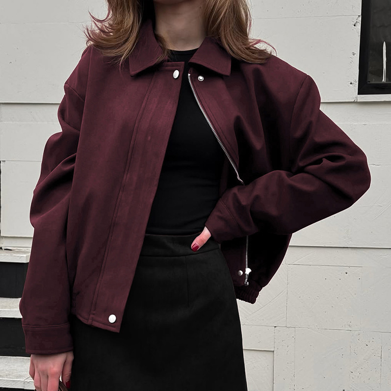 Otoño Invierno 2025 vino rojo  - Street Fashion Fall 2025 reseña y precio
