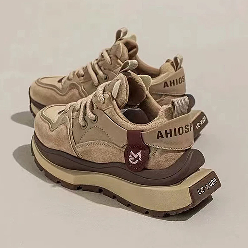 Zapatillas de deporte de lujo  - Street Fashion Rome reseña y precio